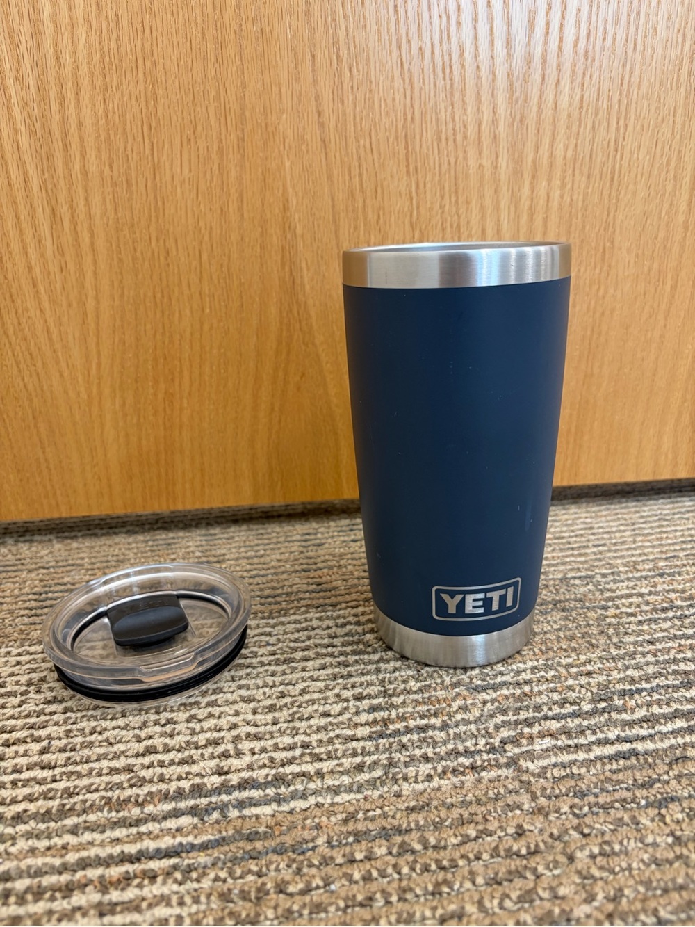 Navy 20oz Yeti